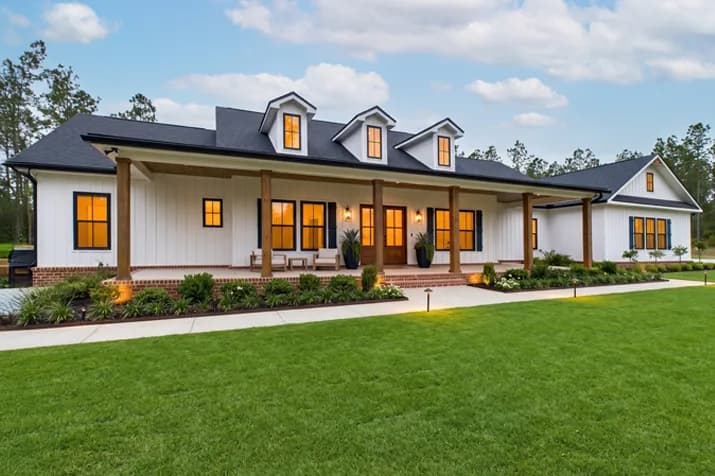 New construction home at 3795 South Timber Ln - Lot 51, Jay, Florida